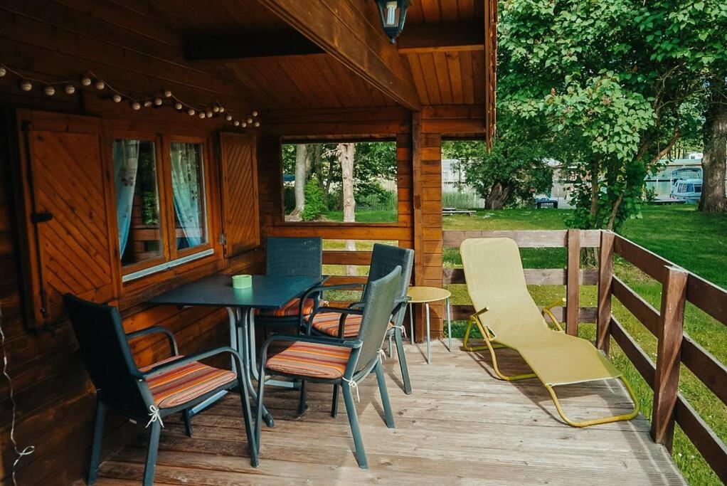 Holzhaus Direkt Am See Priepert Esterno foto